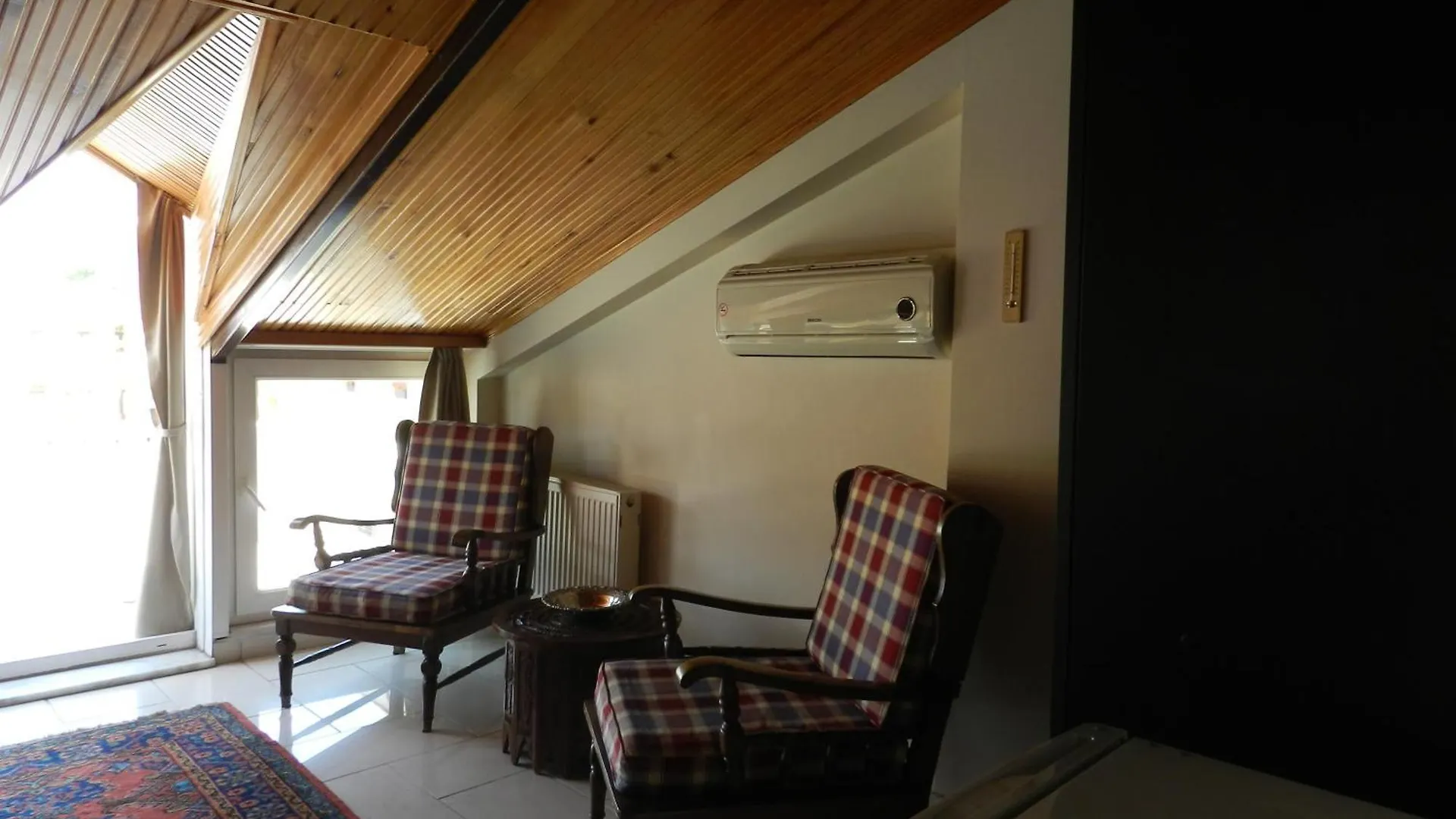 Berk Guest House - Grandma'S House Istanbul Turkey
