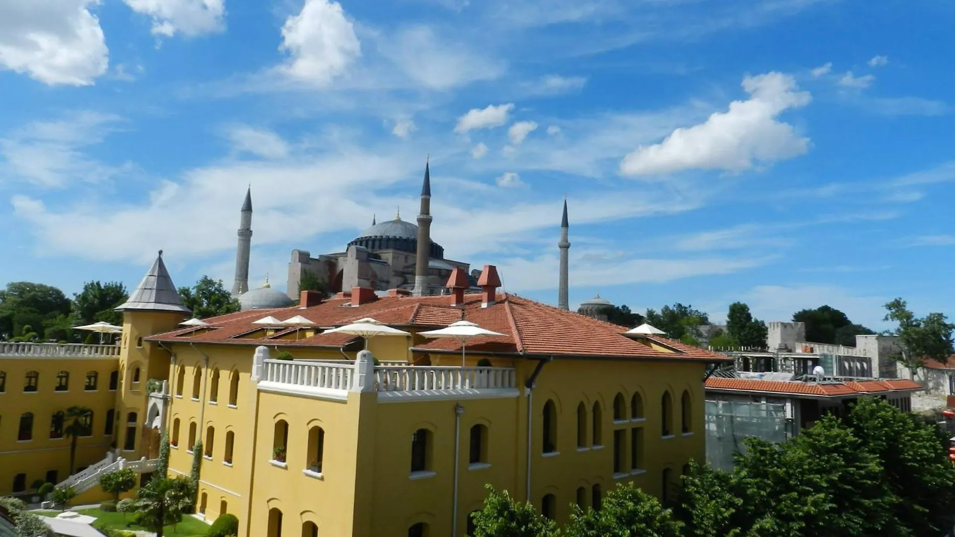 Berk Guest House - Grandma'S House Istanbul Hotel