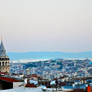 Elan Pera *** Istanbul