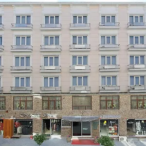 Otel Maya, İstanbul