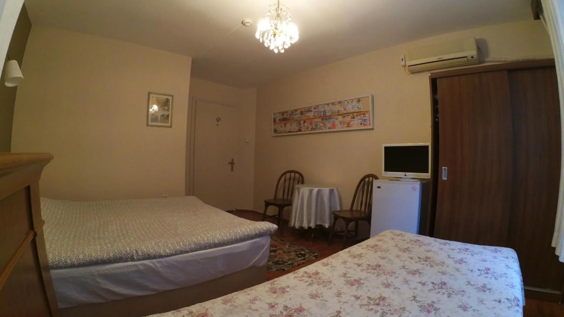 Hotel Berk Guest House - Grandma'S House Istanbul
