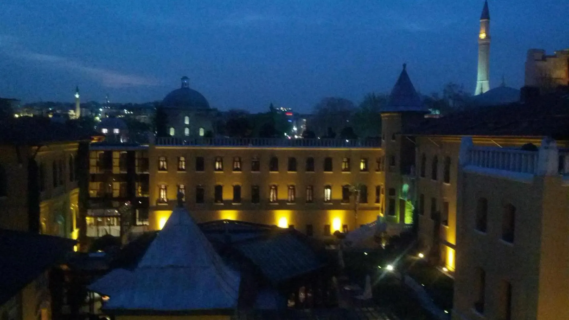 Hotel Berk Guest House - Grandma'S House Istanbul